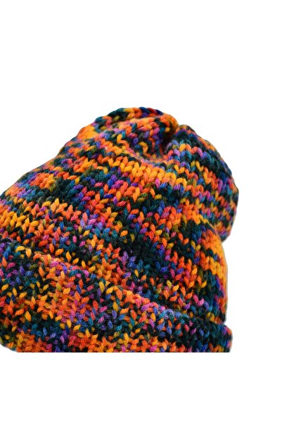 şapkadan Χοντρό χειμωνιάτικο πλεκτό μάλλινο γυναικείο μπερέ