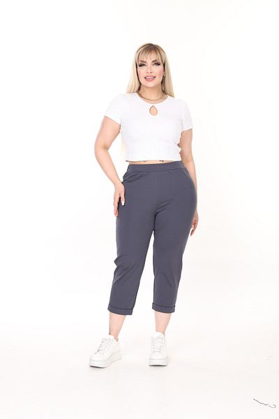 Esina Women's Diver / Scuba Fabric Capri Pants