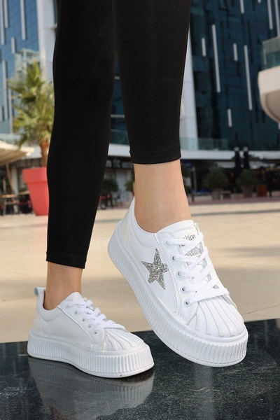 Erbilden Piata White Leather Lace-Up Sneakers