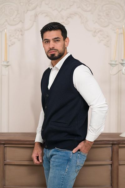 Woolen World Мъжки трикотажен елек без ръкави с нормална кройка и преден джоб