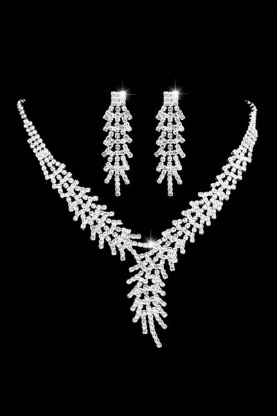 Chavin Eg89 نموذج حناء الزفاف والخطوبة - مجموعة قلادة وأقراط بتفاصيل حجر قطرة