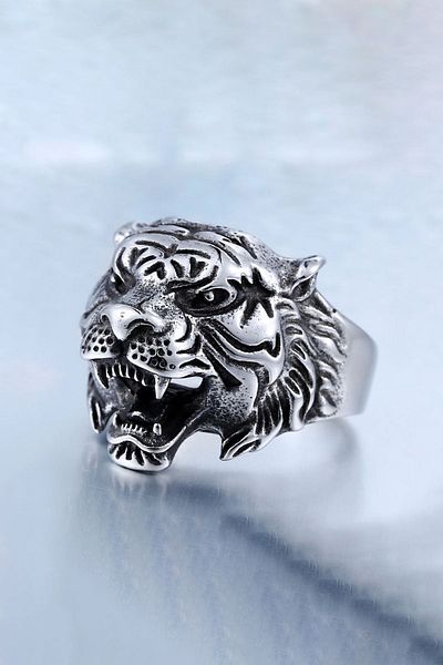 Chavin Men's Ring Et43 - Gray Tiger Head Steel