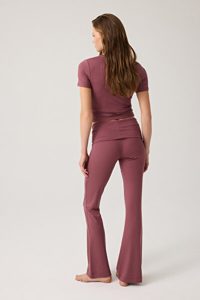 Los Ojos x Melodi Bordo Bedene Oturan Tişört Short Fitted