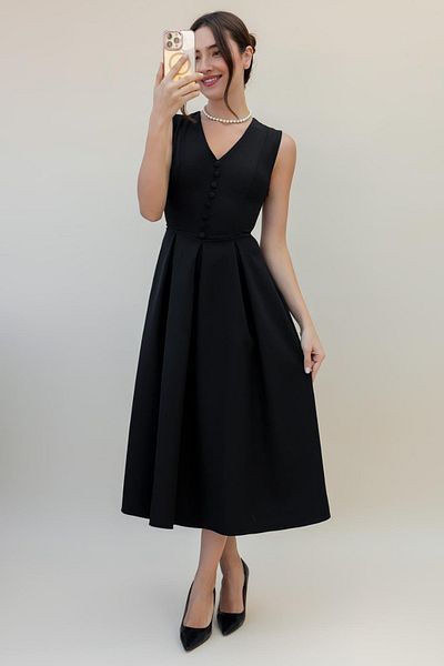 Sorridi V-Neck Buttoned Midi Dress