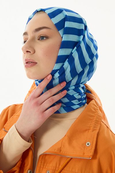 SOFT AKSESUAR Life Flower Line Patterned Shawl