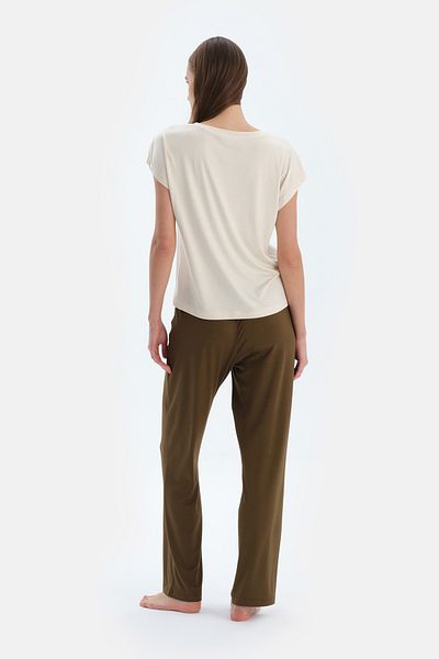 Dagi Ecru Lace Detailed T-Shirt Pants Pajama Set