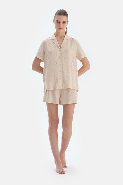 Dagi Ecru Crispy Floral Patterned Woven Shorts