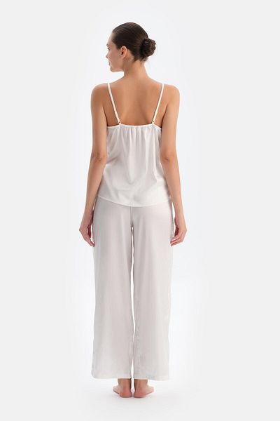Dagi White Lace Detailed Satin Bride Trousers
