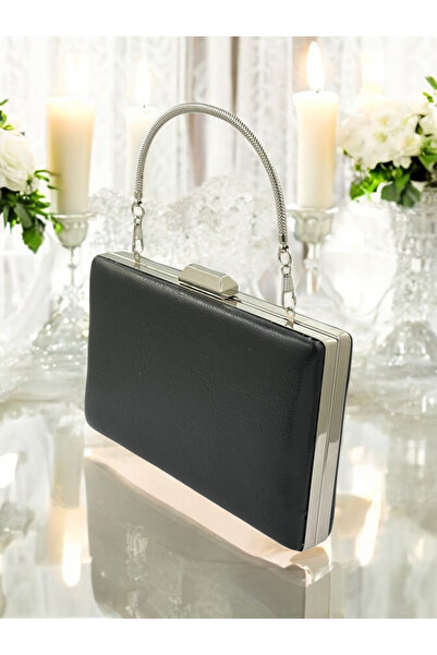 Generic Brand Black Chain Strap Evening Bag, Wrinkled Leather, Metallic Detai...