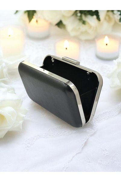 Generic Brand Modern Black Chain Strap Piece Evening Dress Bag Wrinkled Skin Leather Metallic Appearance Durable 2026 New Season