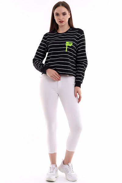 akgül giyim Women's Black Sweatshirt - Relaxed Fit