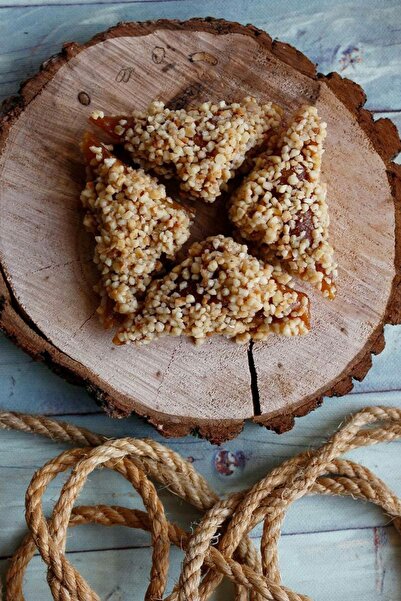 Bİrsalkım Pestİl & Köme غلاف تميمة فضية رائعة مع جزيئات البندق - 1500 جرام