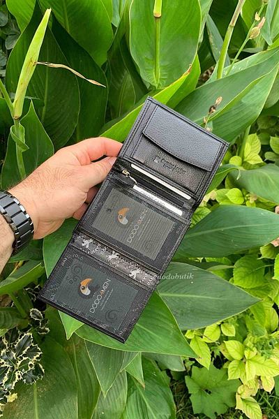 Dodo4men Genuine Leather Black Wallet with Coin Compartment (11.5cm X 9cm)