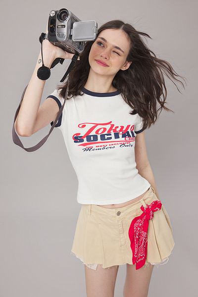 Trendyol Collection Ecru Color-Blocking Slogan Printed Body-Fitting T-Shirt - Twoss25Ts00094