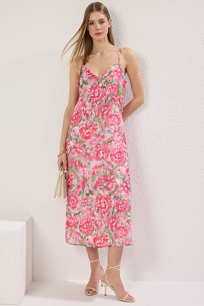 Trendyol Collection Ροζ φλοράλ μίντι υφαντό φόρεμα TWOSS25EL00440