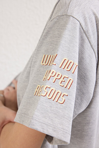 Trendyol Collection Space Printed Grey Oversize βαμβακερό μπλουζάκι - TWOSS21TS3663