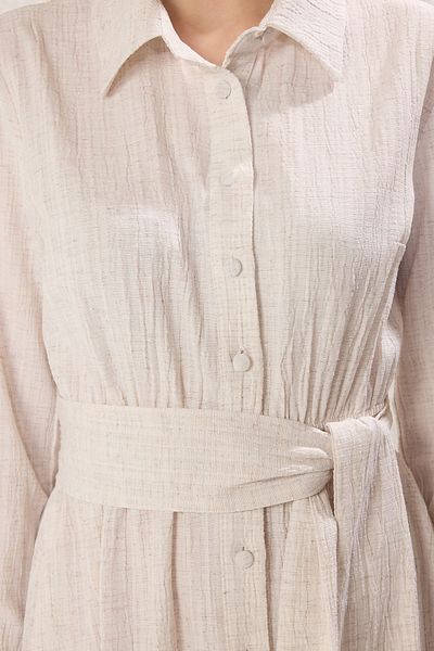 Trendyol Modest Beigefarbenes, gewebtes Hemdkleid mit Gürtel TCTSS25EB00068