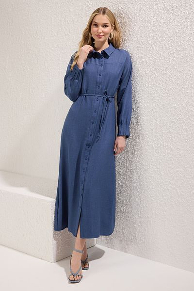 Trendyol Modest Marineblaues, gewebtes Kleid im Leinen-Look TCTSS25EB00093