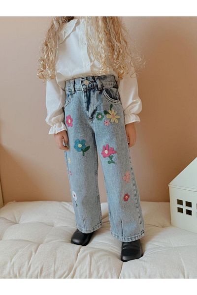 patriko tekstil Pantaloni din denim pentru fete cu broderie florală Cumpărați o mărime mai mare