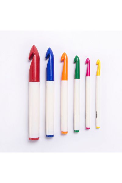 Sultan Plastic Crochet Set - 6 Pieces