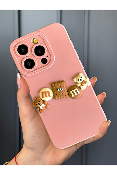 OSG iPhone 15 Pro Uyumlu Kamera Korumalı Ayıcık Figürlü Chocolate Bear Kılıf