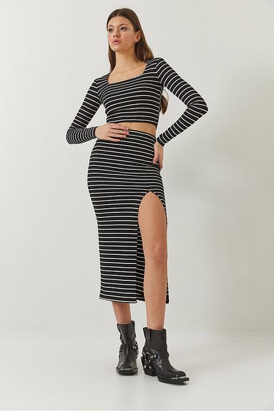 Bianco Lucci Women's Square Neck Long Sleeve Slit Detail Striped Skirt Bottom-Top Set 60261083