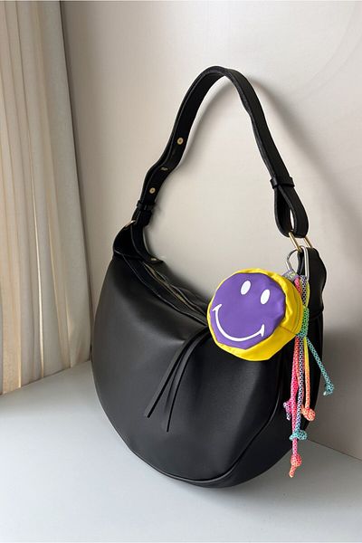 Yuka Atelier Μίνι πορτοφόλι σε σχήμα σακιδίου πλάτης γούρι και μπρελόκ