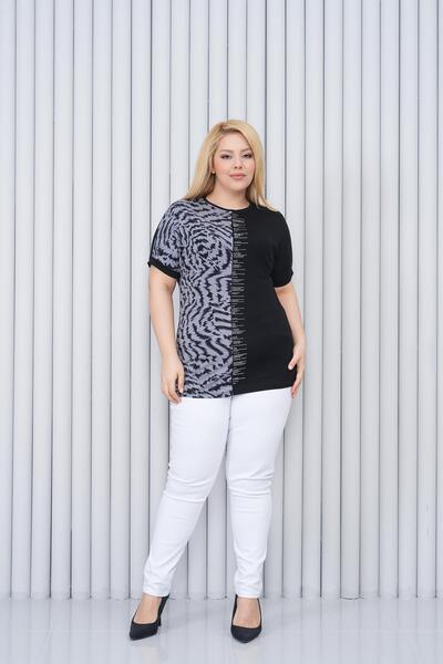 Siyezen Plus Size Oversize Blouse with Pattern and Stones