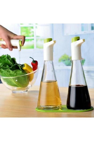 Generic 2-piece glass oil pourer