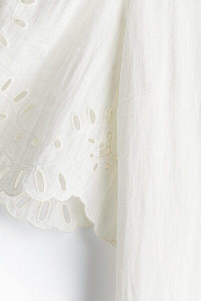 H&M Nakış İşlemeli Elbise