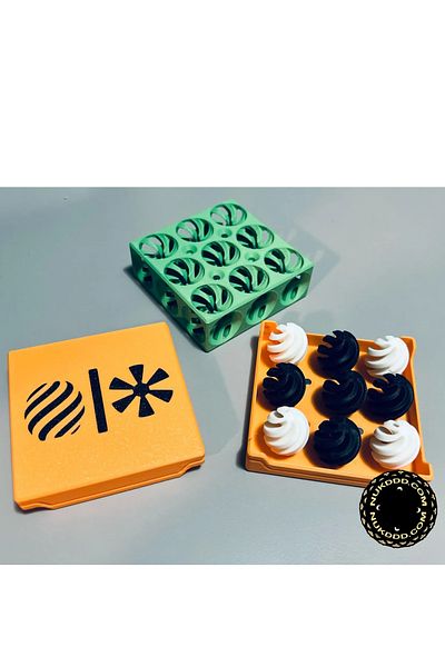 3D Brothers Elegant and Portable Tic Tac Toe Travel Game Set
