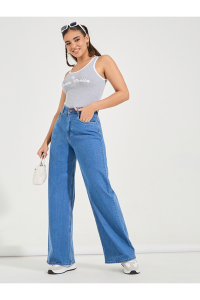 Blue بنطلون جينز أساسي بخصر مرتفع وطول كامل وواسع الساق