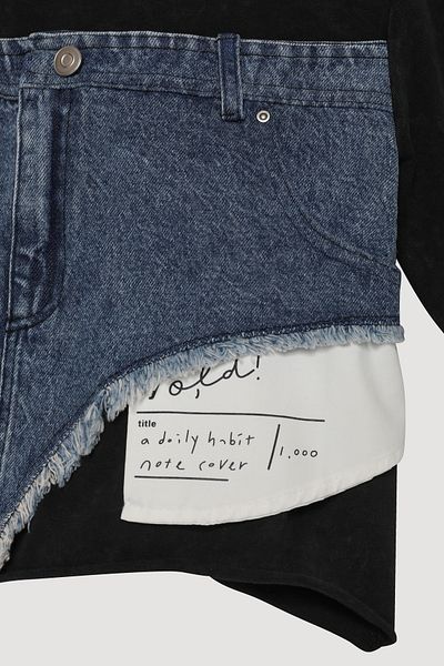 Quzu Tricou negru crop - Denim detaliat și ciucuri