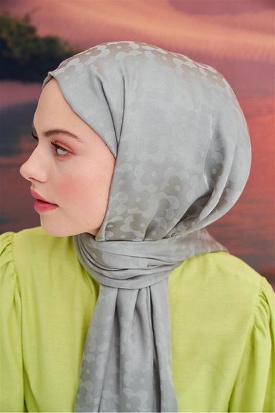 carell Italian Silk Jacquard Floral Pattern - Sha Light Gray