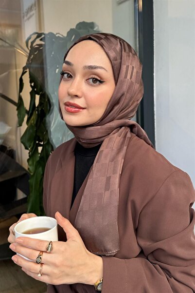 carell Bilge's Choice Külbizikli Jacquard șal din mătase italiană maro moale