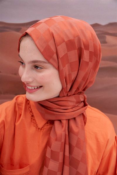 carell Italian Silk Checkers Jacquard Shawl Tile