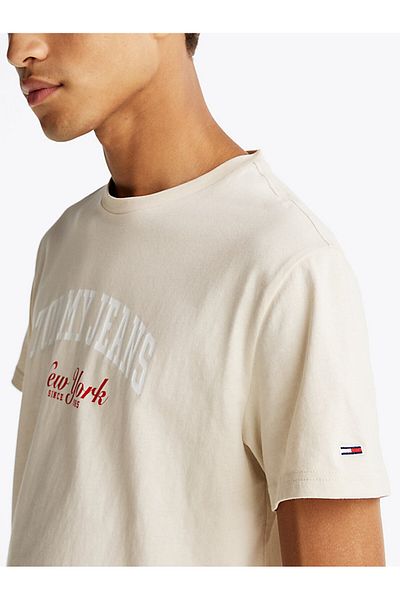Tommy Hilfiger Men Cream T-Shirts