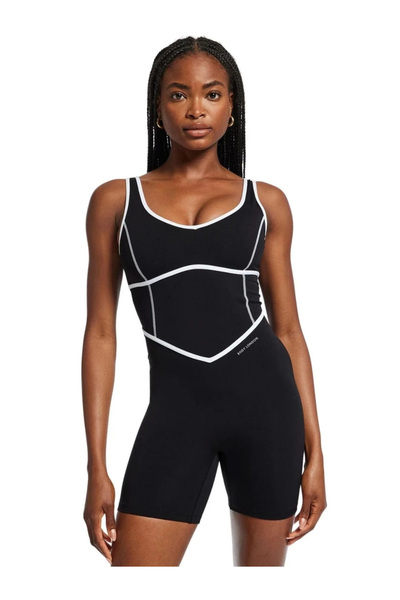 Body London بذلة رياضية من درزة بارزة بلون مختلف قطع من Tempo يبرز انحناءات ا...