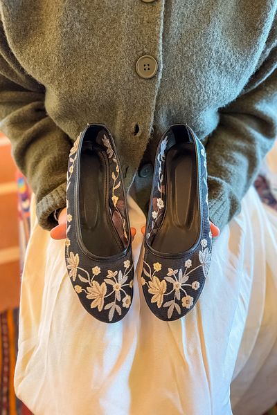 SHOEBELLAS Press Black Embroidery Detailed Women's Ballerinas