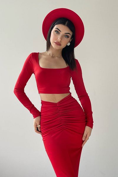 barış sülün lovebox Stretchy Sandy Fabric - U-Neck Crop Blouse and High Waist Maxi Skirt Red Two-Piece Suit 312