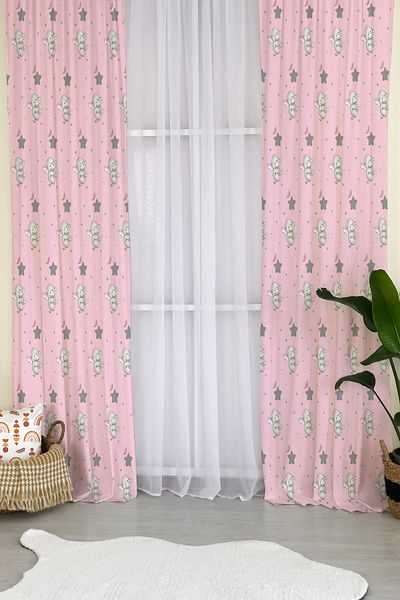Lolla 541 Model Pink Backdrop Patterned Background Curtain