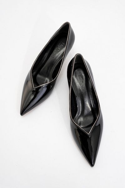 LuviShoes Eupho Black Patent Leather-Platinum Women's Low Heeled Shoes