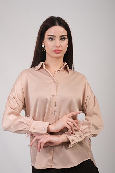 Hisleria Оверсайз модель рукава з пір'ям, бежева атласна сорочка