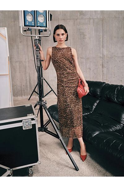 LC Waikiki Γυναικείο φόρεμα LCW Vision Brown Crew Neck Leopard Print