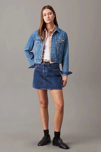 Calvin Klein Jachetă de denim Ck Jeans Cropped anilor 90 Jachetă pentru femei J20j224542-1a4