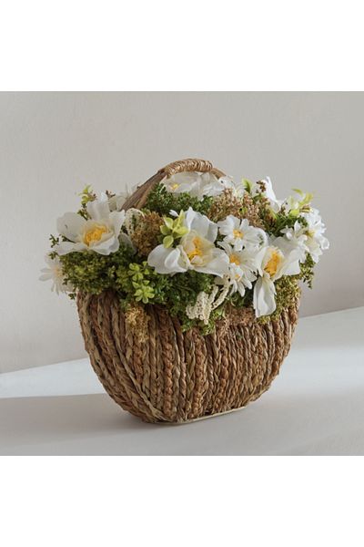 Home Box Caven Wild Rose and Daisy Arrangement in Oval Woven Basket 25x17x22.5 cm