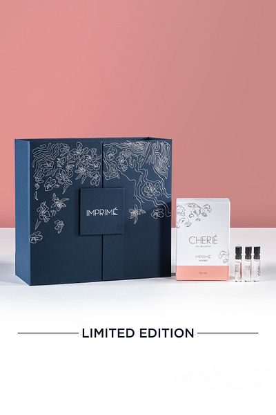 Imprime مجموعة عطور هدية شيري EDP |   الأزهار والطازجة |   الفراولة، الأناناس، الفاوانيا، موجي، الياسمين، العنبر