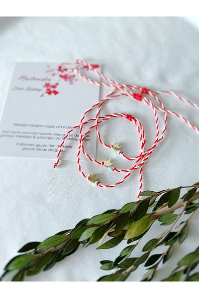 Atölye Merdiven 3-Piece Blue Bead Detailed Crown-Tipped Martenitska Bracelet One by One Card - Gift Package