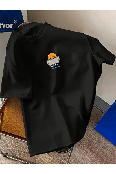 Medinenur Read Базова футболка з принтом