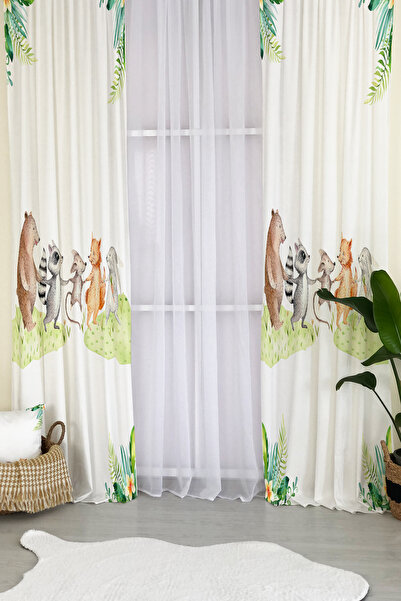 Evmila Сладко завеса с бял фон 122